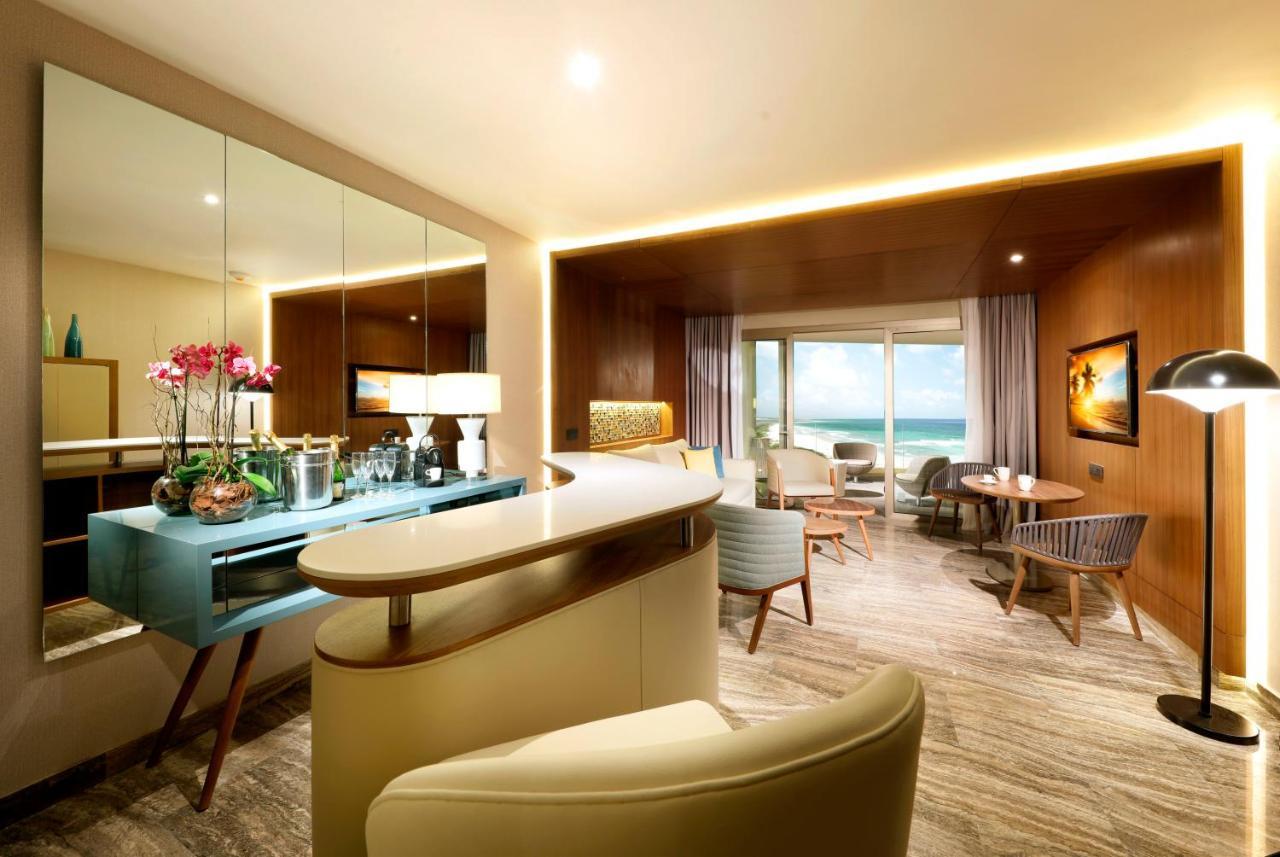 Family Selection At Grand Palladium Select Costa Mujeres Канкун Екстериор снимка