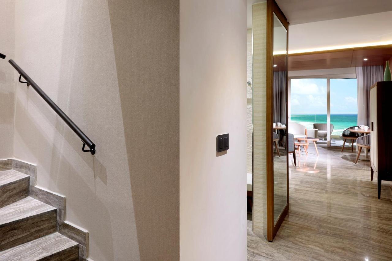 Family Selection At Grand Palladium Select Costa Mujeres Канкун Екстериор снимка