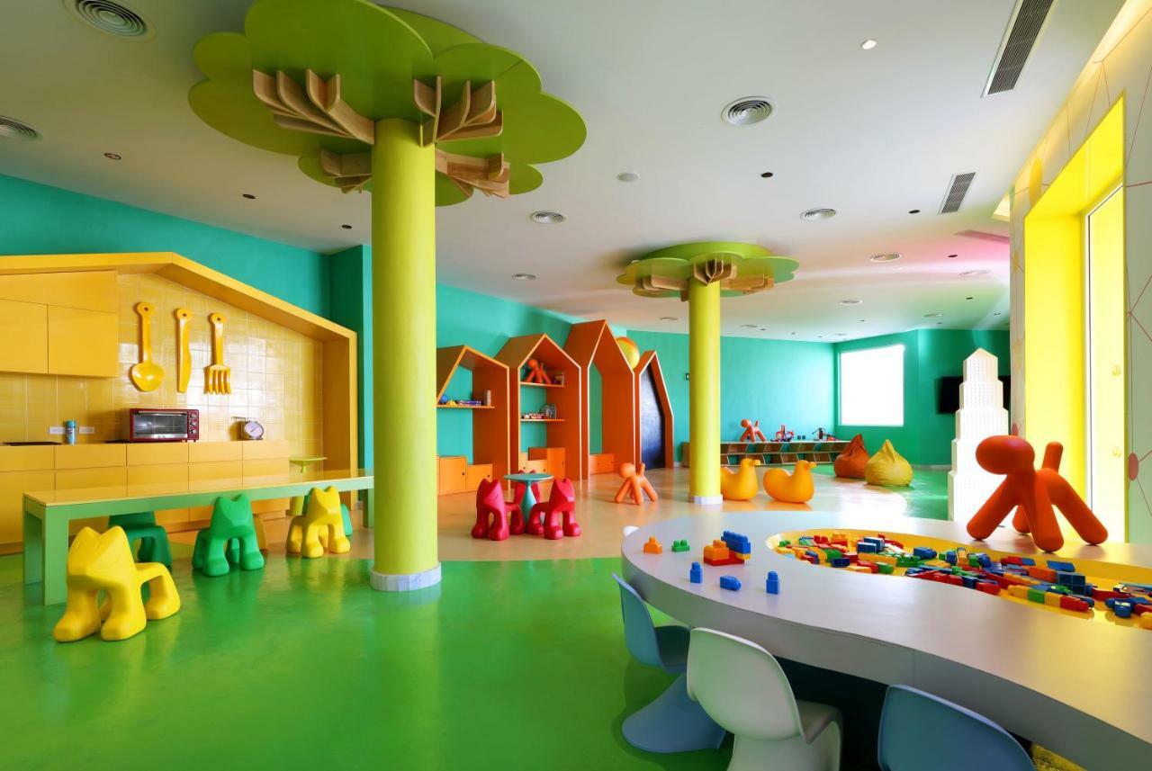 Family Selection At Grand Palladium Select Costa Mujeres Канкун Екстериор снимка